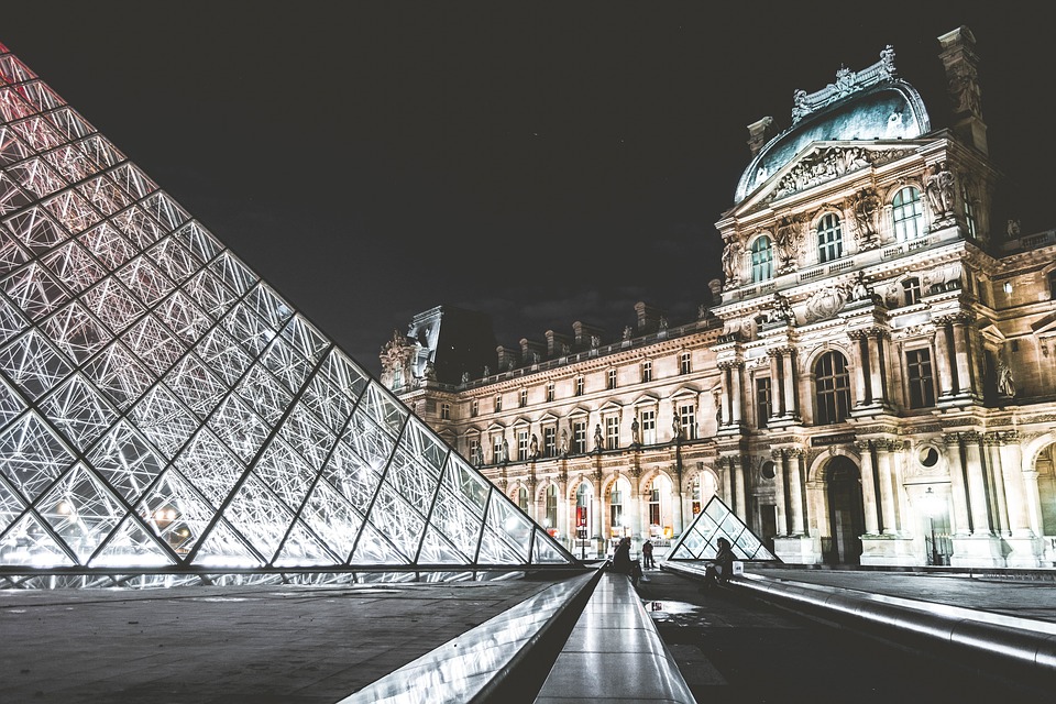 Vous passez l’été à  Paris ?  Découvrez les activités, sorties et spectacles